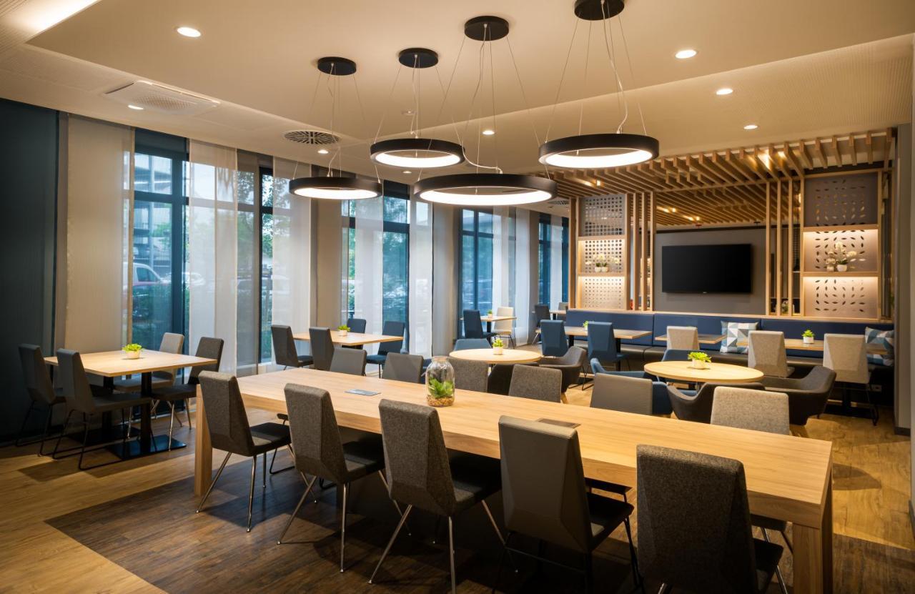 Holiday Inn Express - Rosenheim By Ihg Buitenkant foto